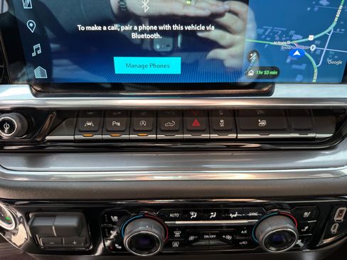 Used 2025 Chevrolet Silverado 1500 High Country w/ Technology Package image 26