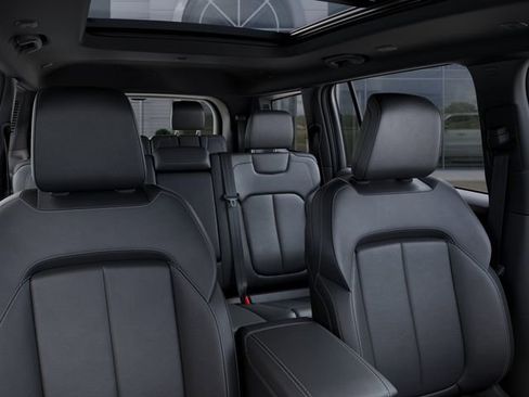 New 2026 Jeep Grand Cherokee L Limited w/ Limited Altitude Package AWD/4WD image 27