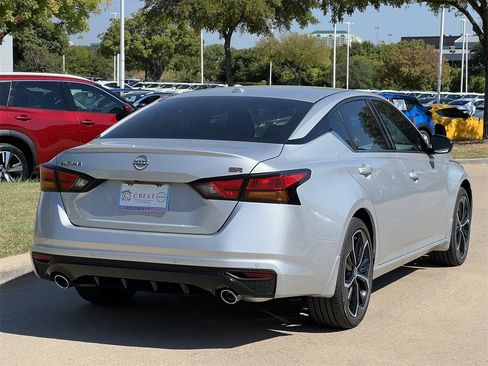 New 2025 Nissan Altima 2.5 SR image 4
