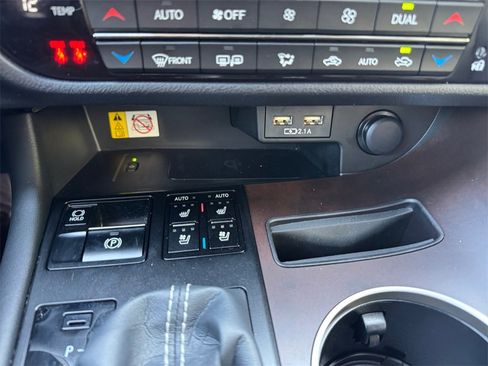 Used 2022 Lexus RX 350 AWD w/ Premium Package image 25