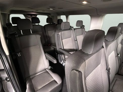 Used 2023 Ford Transit 350 XLT image 29