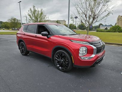 Used 2023 Mitsubishi Outlander SE Black Edition