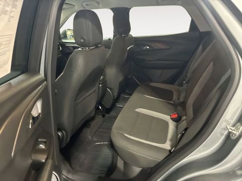 Used 2024 Chevrolet TrailBlazer LS w/ LS Convenience Package image 16