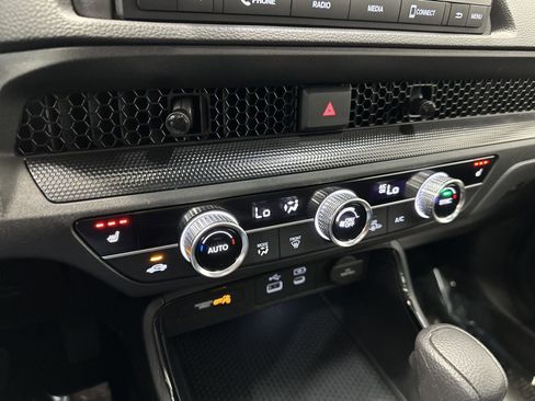 Certified 2025 Honda CR-V EX image 25
