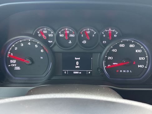 Used 2023 Chevrolet Silverado 1500 Custom w/ LPO, Dark Essentials Package RWD image 19