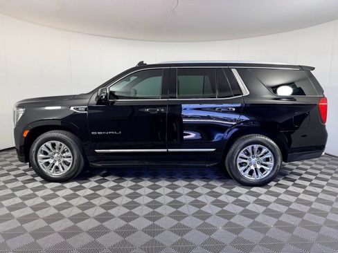 Used 2023 GMC Yukon Denali w/ LPO, Floor Liner Package AWD/4WD image 11