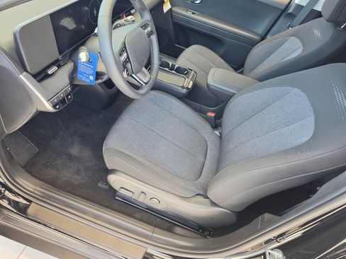 Certified 2025 Hyundai Ioniq 5 SEL RWD image 10