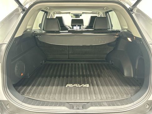 Used 2021 Toyota RAV4 Limited image 23