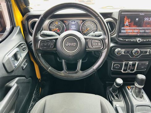 Used 2020 Jeep Wrangler Unlimited Sport S AWD/4WD image 9