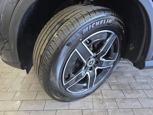 New 2026 Mercedes-Benz GLC 300 image 35
