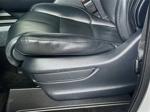 Used 2022 Lincoln Navigator L Standard image 23