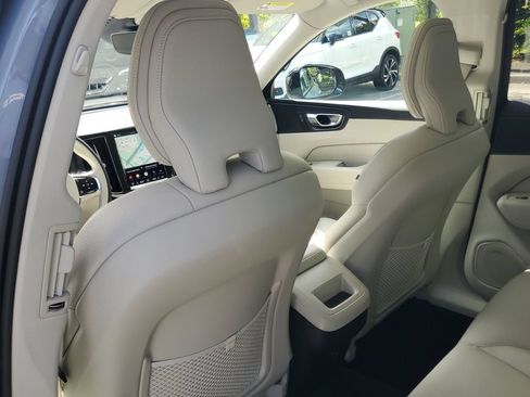 Certified 2024 Volvo XC60 B5 Core w/ Protection Package Premier AWD/4WD image 12