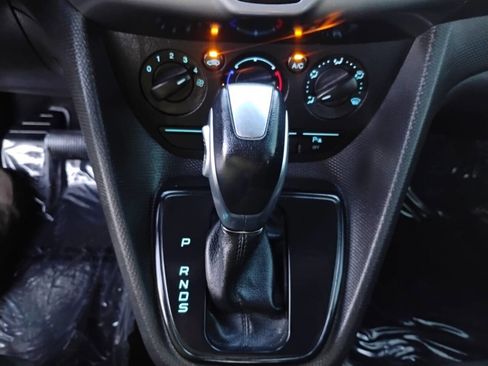 Used 2016 Ford Transit Connect XLT image 13