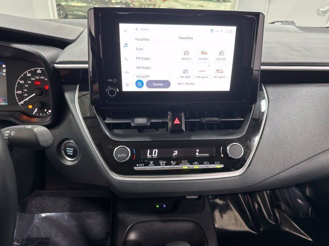 Used 2024 Toyota Corolla LE w/ LE Premium Package FWD image 15