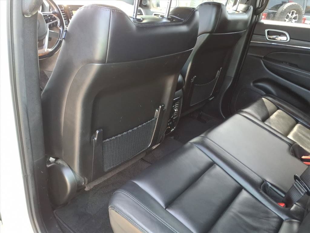 Used 2022 Jeep Grand Cherokee Limited w/ Trailer Tow Group IV AWD/4WD image 15