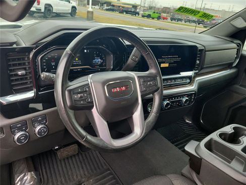 Used 2023 GMC Sierra 1500 Elevation image 17