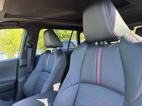 Used 2025 Toyota RAV4 XSE w/ Premium Package AWD/4WD image 9