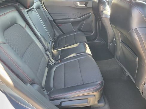 Used 2024 Ford Escape ST-Line image 14