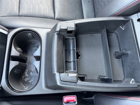 Used 2023 Chevrolet Colorado Z71 w/ Z71 Convenience Package 2 image 26