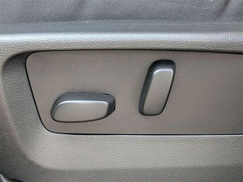 Used 2023 Buick Envision Preferred image 13