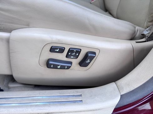 Used 2008 Lexus LS 460 L w/ Preferred Accessory Pkg RWD image 29