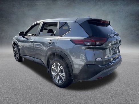 Used 2023 Nissan Rogue SV image 10