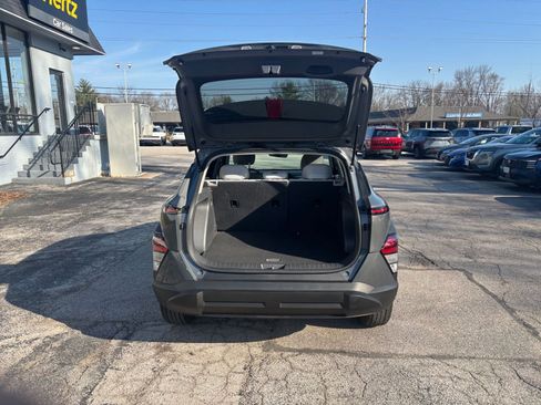 Used 2025 Hyundai Kona SEL image 29