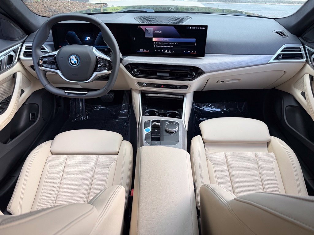 Used 2025 BMW i4 eDrive40 RWD image 40