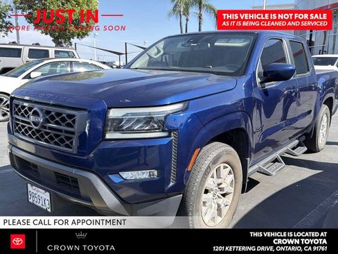 Used 2022 Nissan Frontier SV w/ SV Premium Package RWD image 1