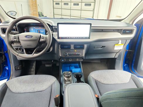 New 2025 Ford Maverick XLT w/ XLT Luxury Package image 25