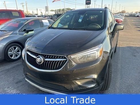 Used 2022 Buick Encore Preferred w/ Safety Package image 4