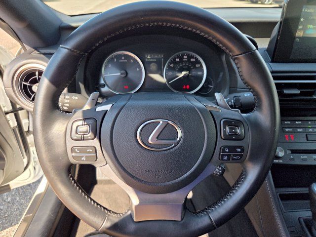 Used 2024 Lexus RC 300 RWD image 27
