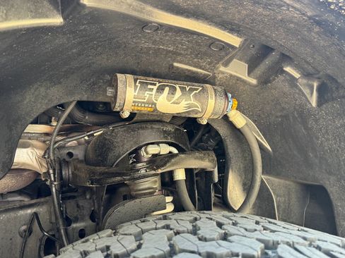 Used 2018 Ford F150 Lariat w/ Equipment Group 502A Luxury AWD/4WD image 6