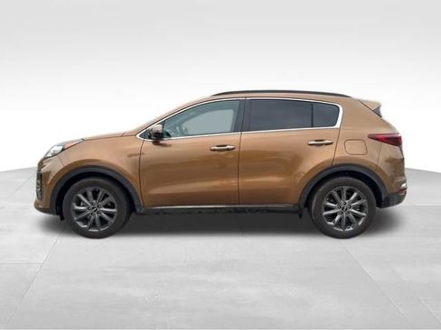 Used 2020 Kia Sportage S w/ S Premium Package FWD image 6