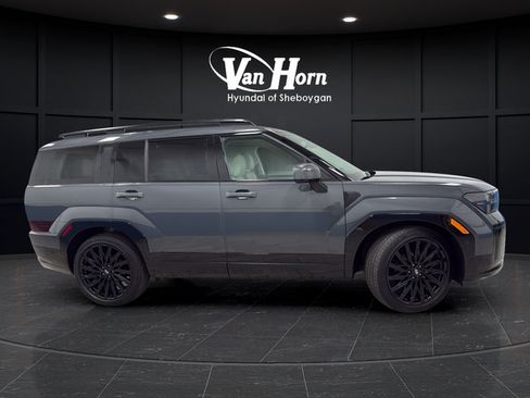 Used 2024 Hyundai Santa Fe Calligraphy AWD/4WD image 8