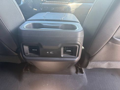 Used 2024 Chevrolet Silverado 1500 LT Trail Boss w/ LT Trail Boss Premium Package AWD/4WD image 22