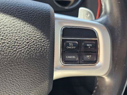 Used 2012 Dodge Challenger R/T RWD image 17