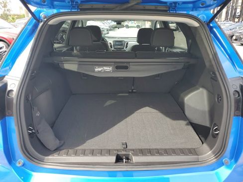 Used 2024 Chevrolet Equinox LS w/ LS Convenience Package image 8