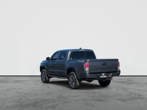 Used 2023 Toyota Tacoma TRD Sport AWD/4WD image 6