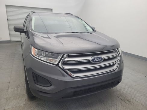 Used 2018 Ford Edge SE image 14