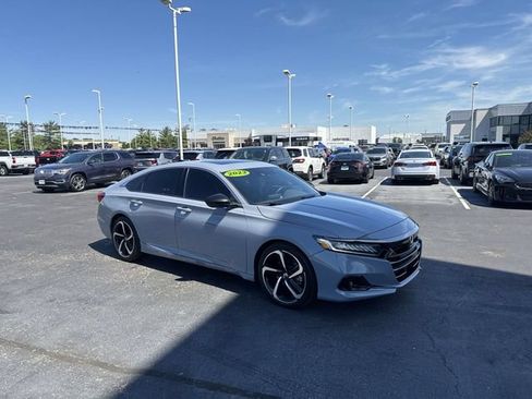 Used 2022 Honda Accord Sport image 6