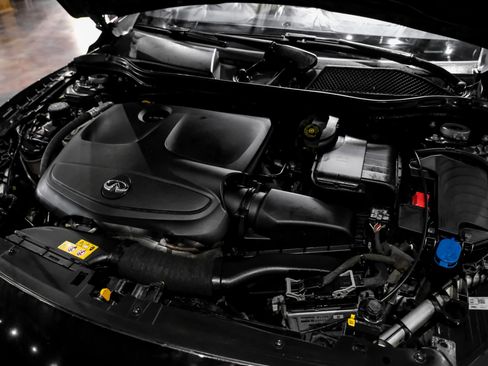 Used 2018 INFINITI QX30 Premium w/ Technology Package image 47