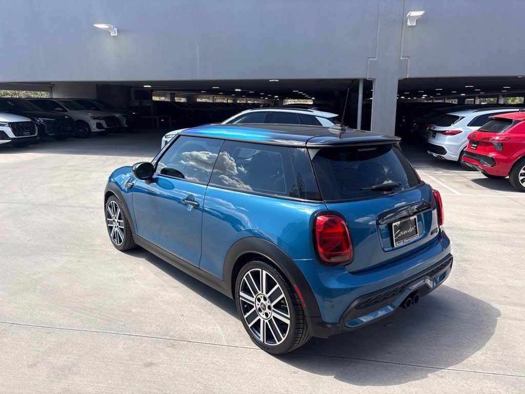 Used 2024 MINI Cooper S FWD image 8