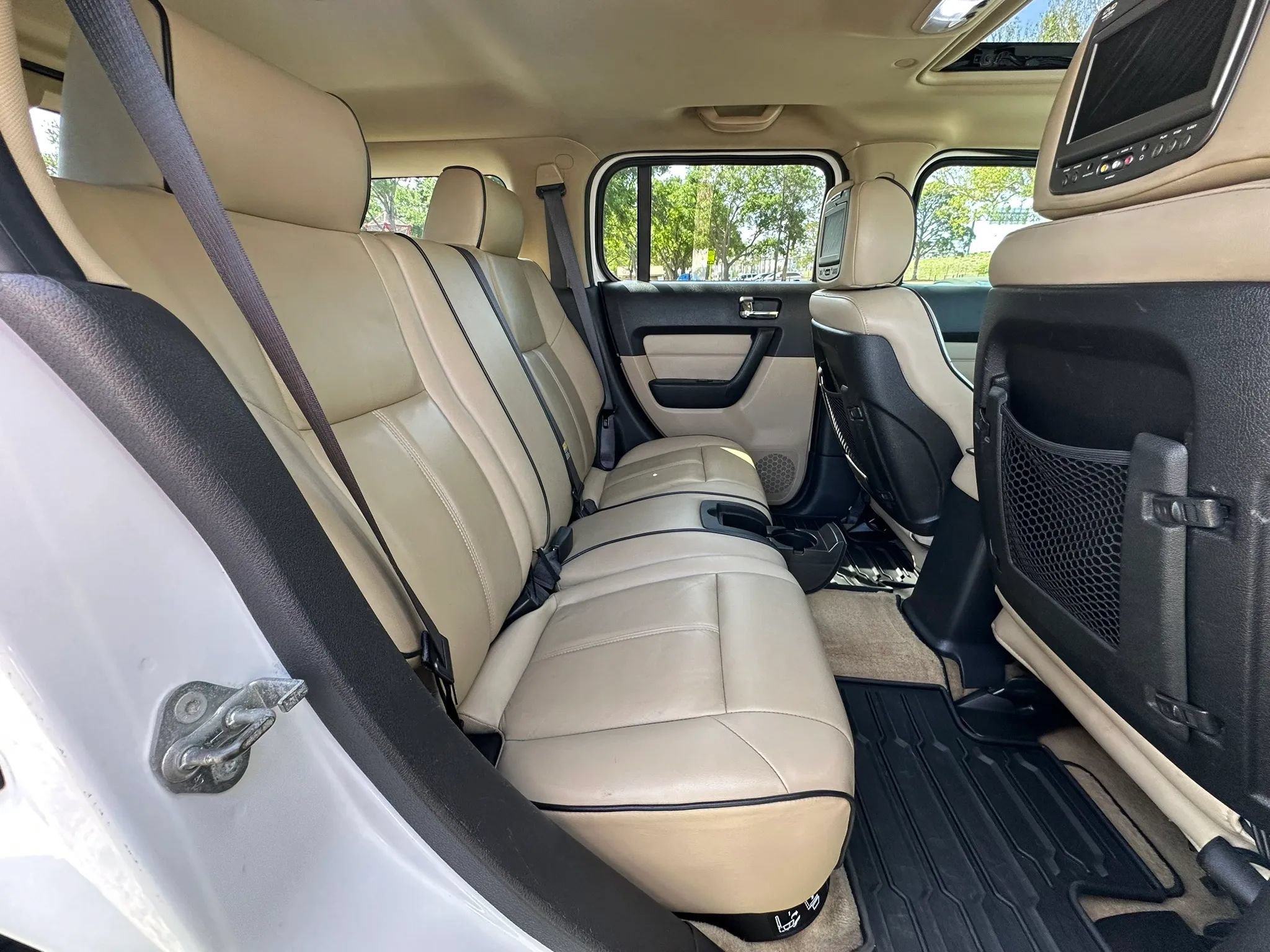 Used 2006 HUMMER H3 AWD/4WD image 25