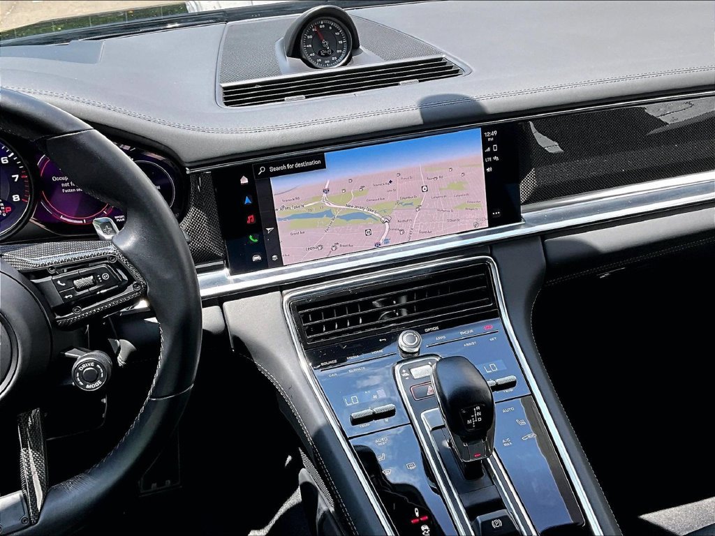 Used 2022 Porsche Panamera GTS AWD/4WD image 10