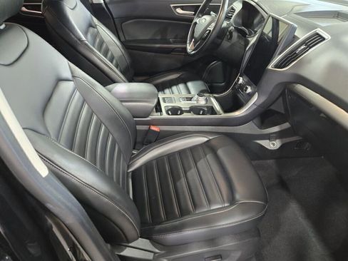 Used 2023 Ford Edge SEL image 8