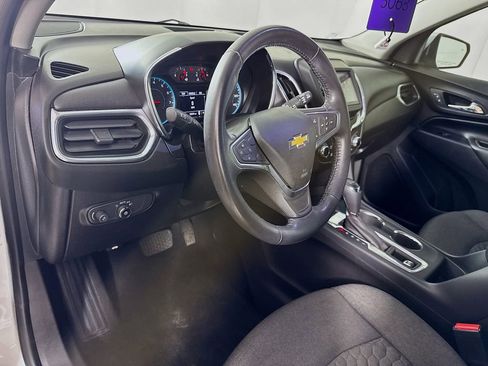 Used 2018 Chevrolet Equinox LT image 9