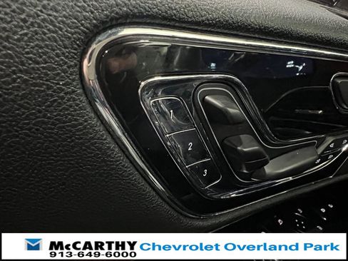 Used 2020 Lincoln Navigator Reserve image 17