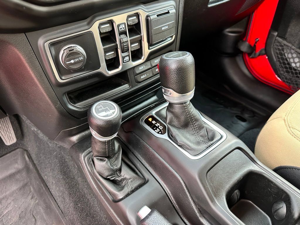 Used 2020 Jeep Gladiator Sport w/ Quick Order Package 24S AWD/4WD image 36