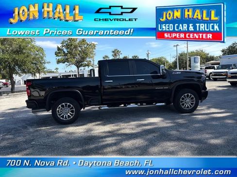Used 2025 Chevrolet Silverado 2500 LT w/ Z71 Chrome Sport Edition AWD/4WD image 13